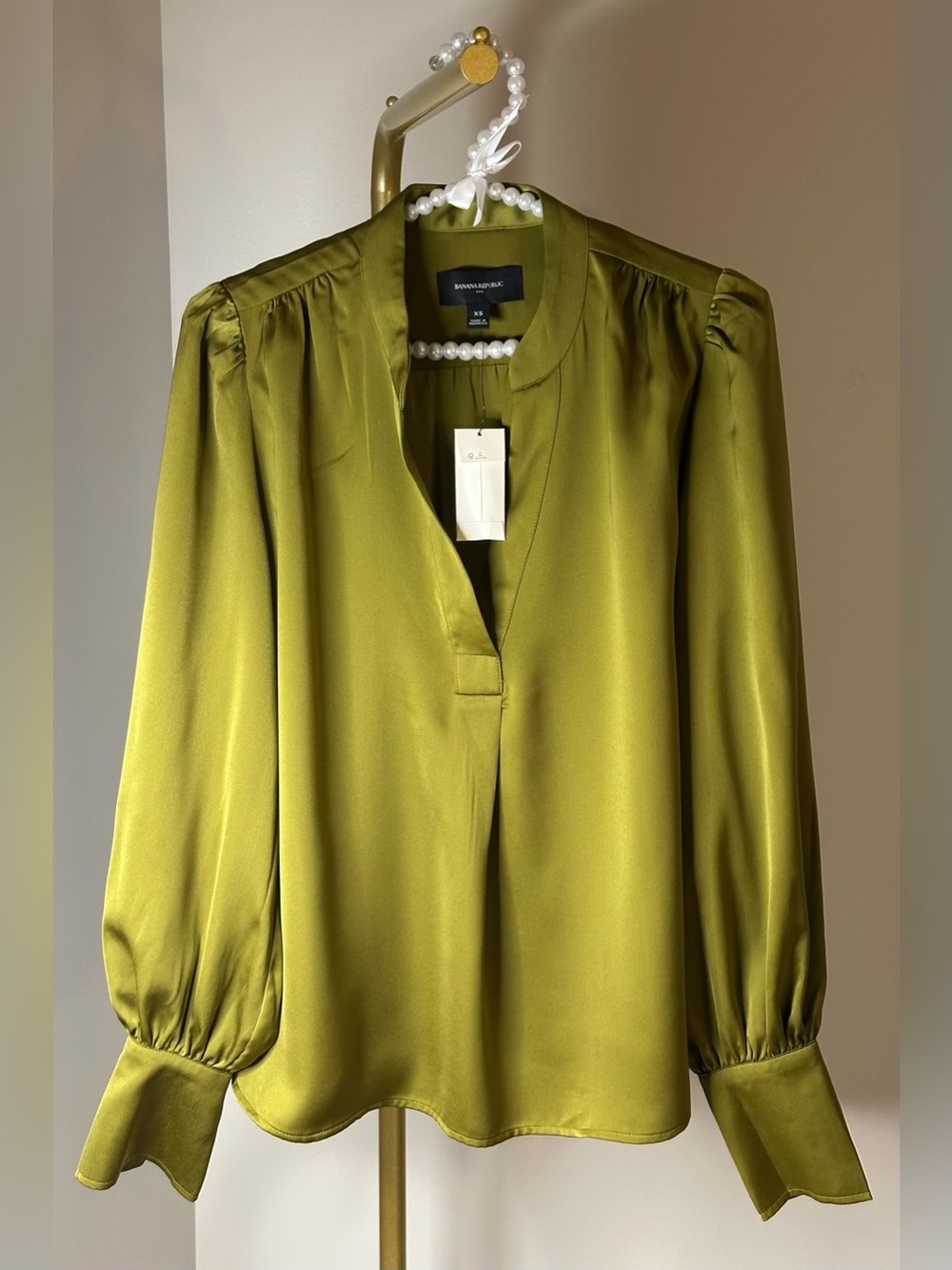 NWT! Banana Republic Olive Green Satin V-Neck Blouse